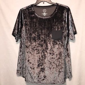 Maurices gray velvet t-shirt with pocket